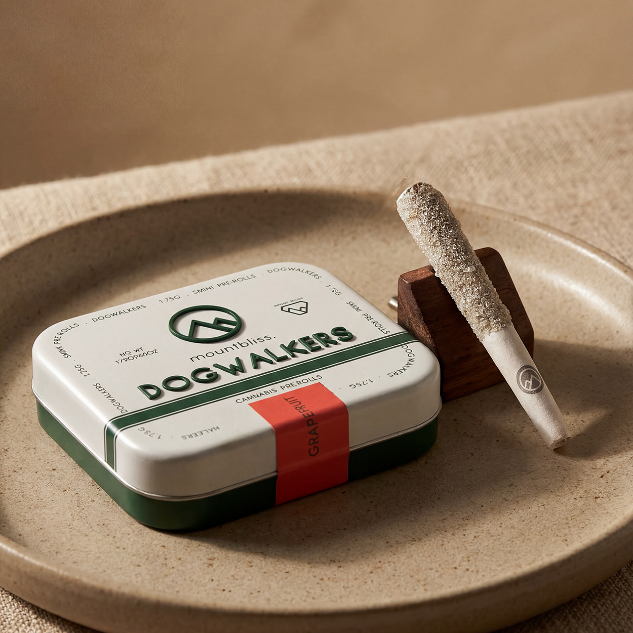 Dogwalkers Frosted - THCa Diamond-Infused Pre-Rolls