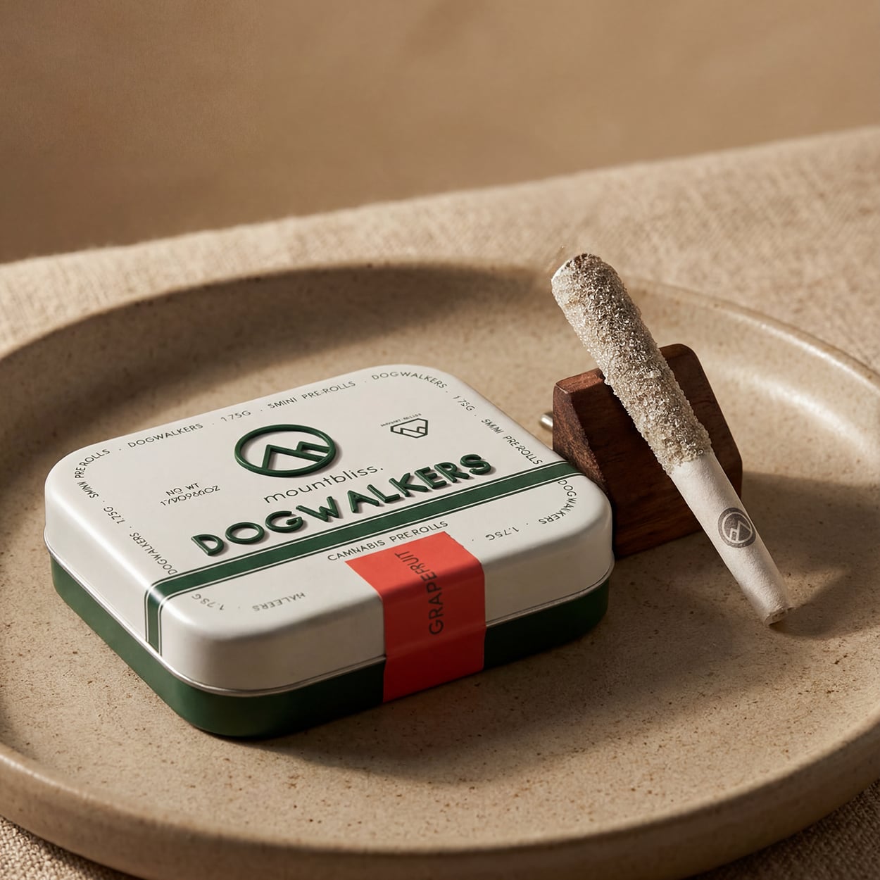 Dogwalkers Frosted - THCa Diamond-Infused Pre-Rolls